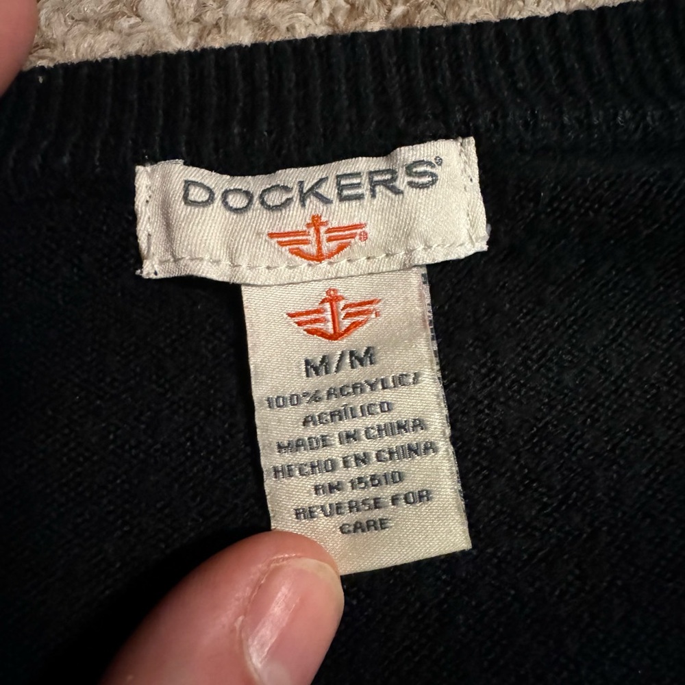 LOT of 3 Dockers V-neck sweaters men’s medium - Picture 3 of 11